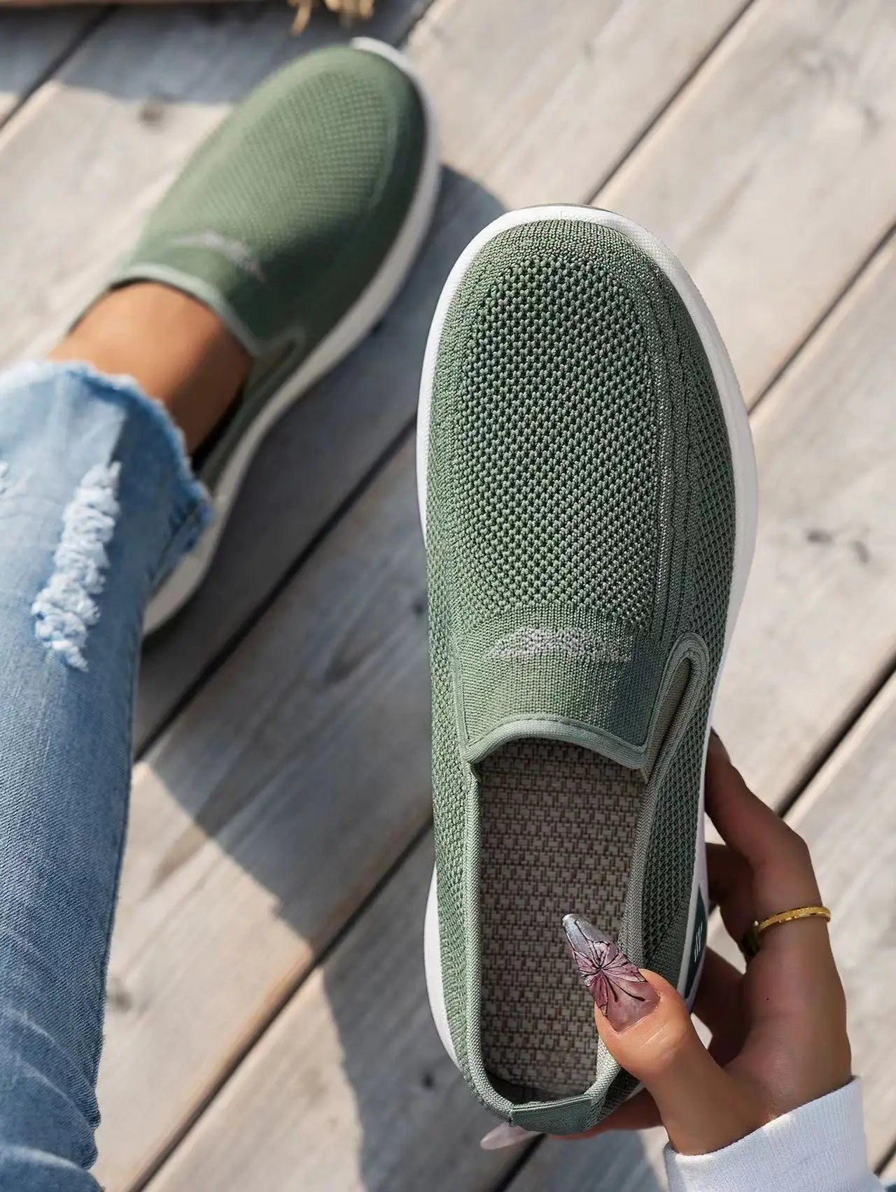 Women's shoes, 2026 summer casual, convenient and comfortable, fashionable single-color casual work shoes