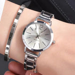 2 stücke Set Uhr Luxus Frauen Einfache Zifferblatt Hohl Strap Mode Gold Armband Quarz Armbanduhr Student Damen Uhren Reloj Mujer - flohmarkt-deutschland.shop