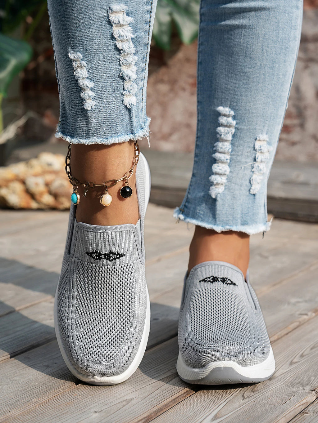 Women's shoes, 2026 summer casual, convenient and comfortable, fashionable single-color casual work shoes