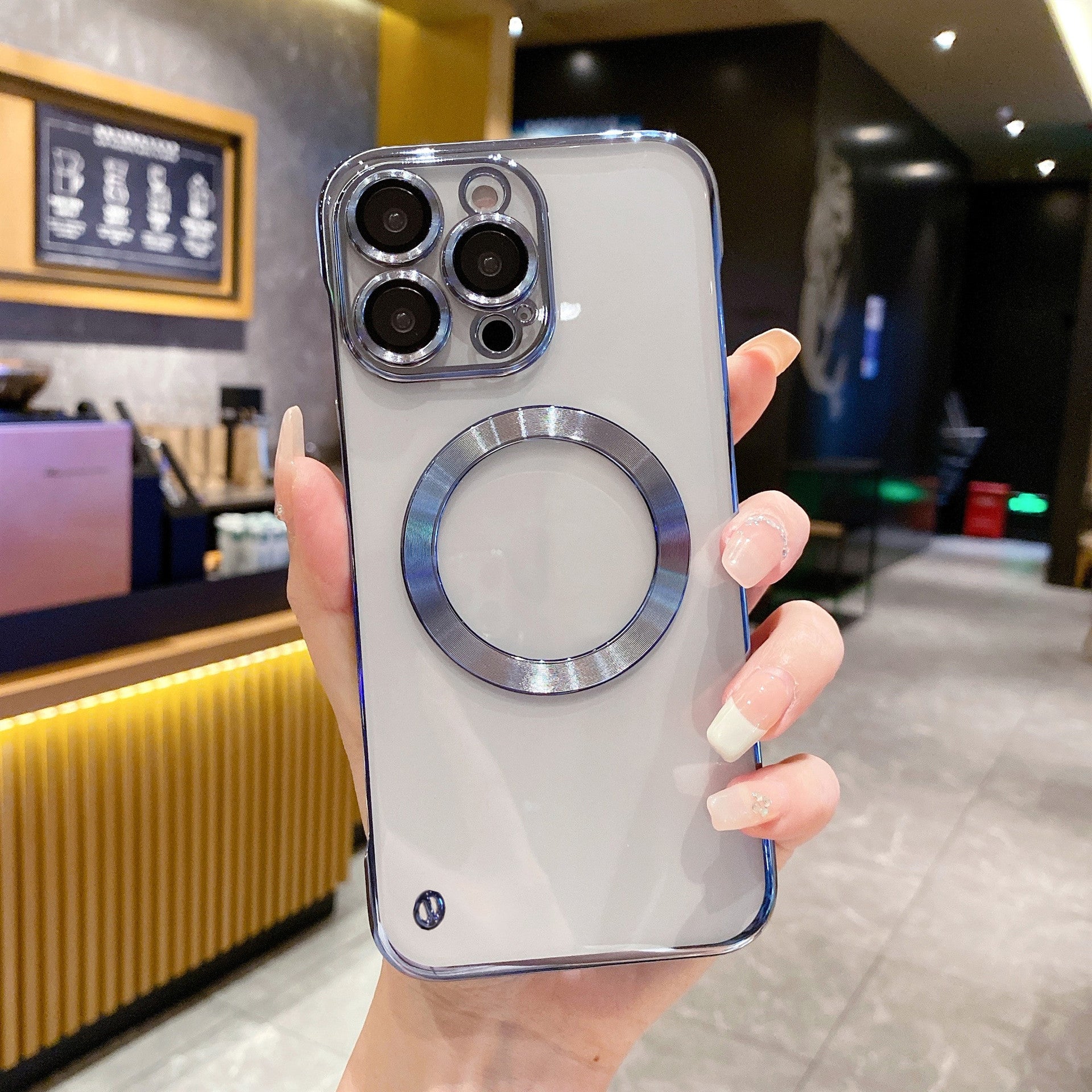 iPhone 15 Pro Max Borderless Magnetic Phone Case