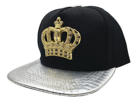 Baseball Cap with Crown Metal Logo for Hip Hop Style