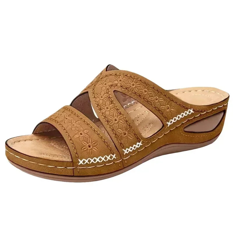 Sommer 2025, Damensandalen mit freiliegenden Zehen, Retro-Anti-Rutsch-Leder, lässige, modische, vielseitige Damensandalen