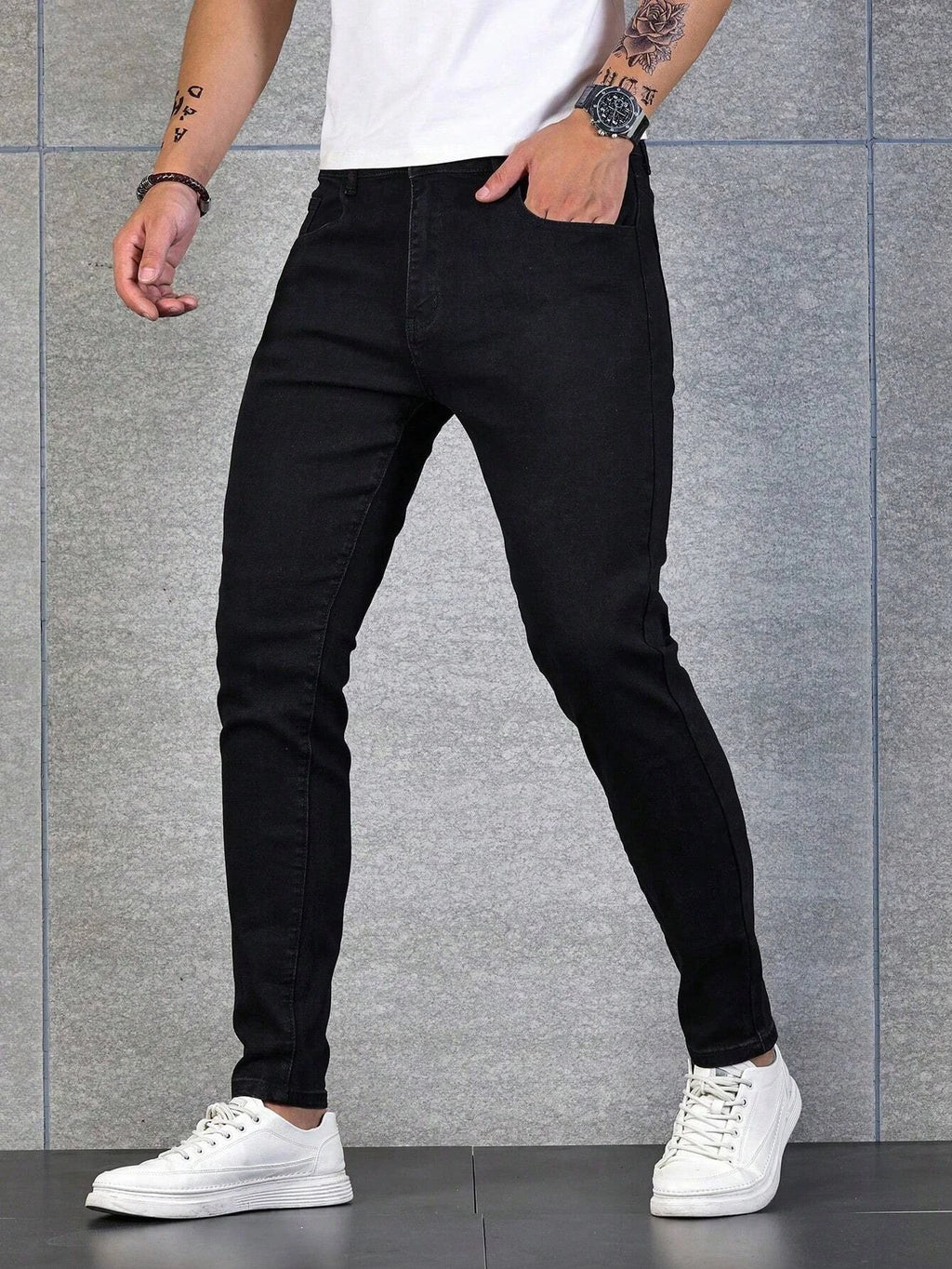 Manfinity Homme Herren Schmale Jeans aus Baumwolle Einfarbig