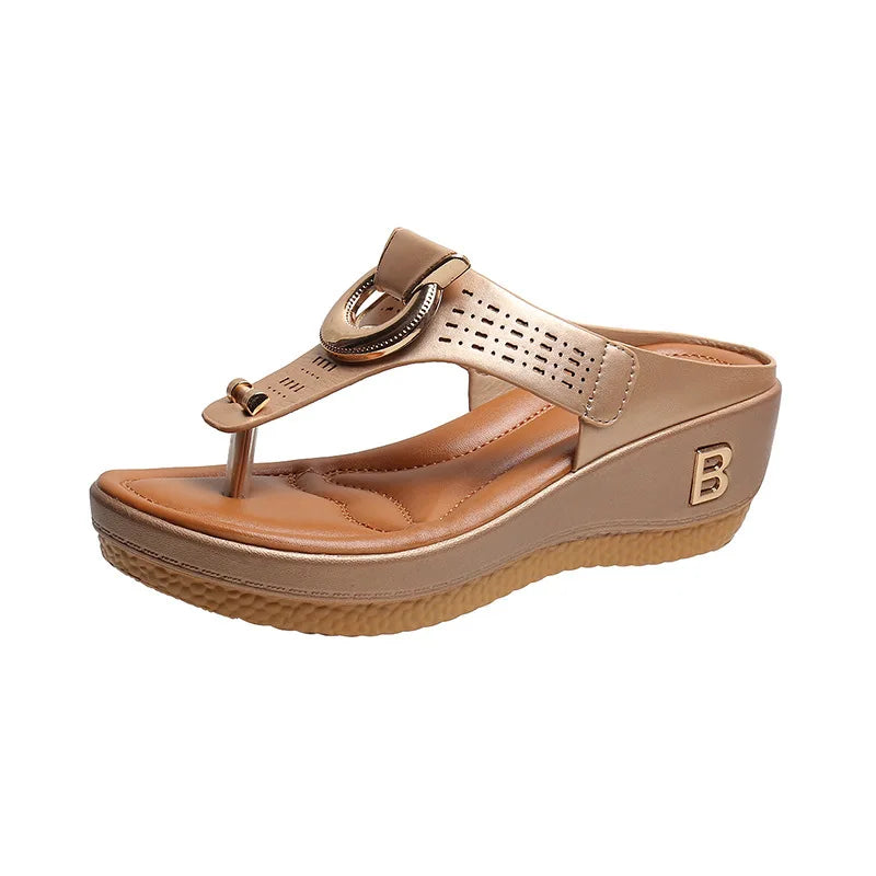 Sommer-Sandalen für Damen 2026: Bequeme Plateau-Keilsandalen und rutschfeste offene Pantoffeln in großen Größen