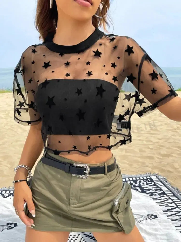Sommer-Outfits mit Sternenmuster, tief angesetzte Schulter, bauchfreies Mesh-Top ohne Leibchen