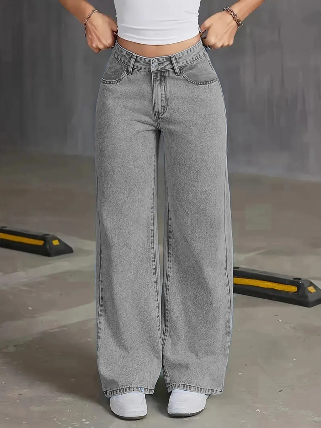 Herbstliche neue hoch taillierte Damenjeans mit weitem Bein – hellgraue gewaschene Jeans, locker und modisch, geeignet für Freizeitkleidung