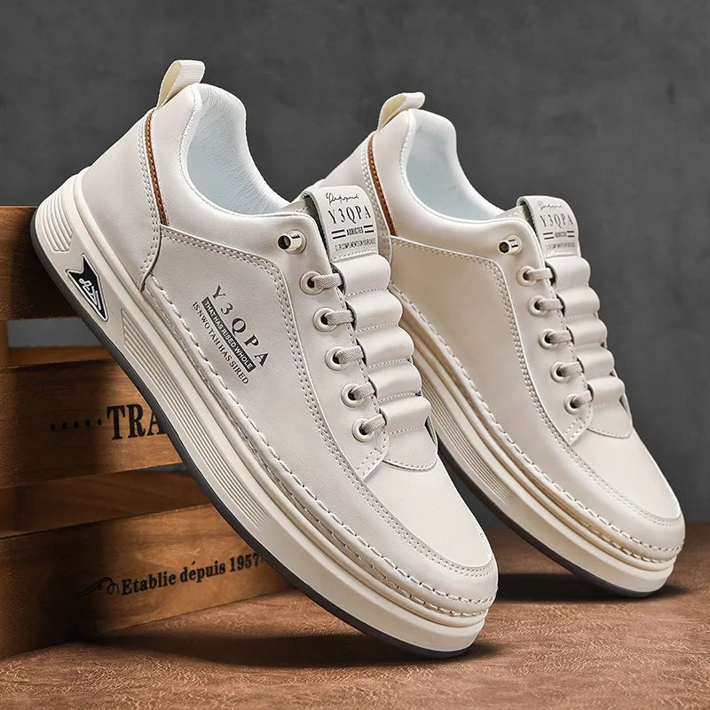 Leder-Freizeitschuhe für Herren, atmungsaktive weiße Turnschuhe, modische Fahren, Wandern, Tennisschuhe für Herren, italienische Büro-Flats-Schuhe