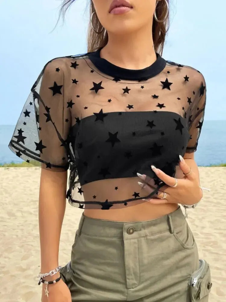 Sommer-Outfits mit Sternenmuster, tief angesetzte Schulter, bauchfreies Mesh-Top ohne Leibchen