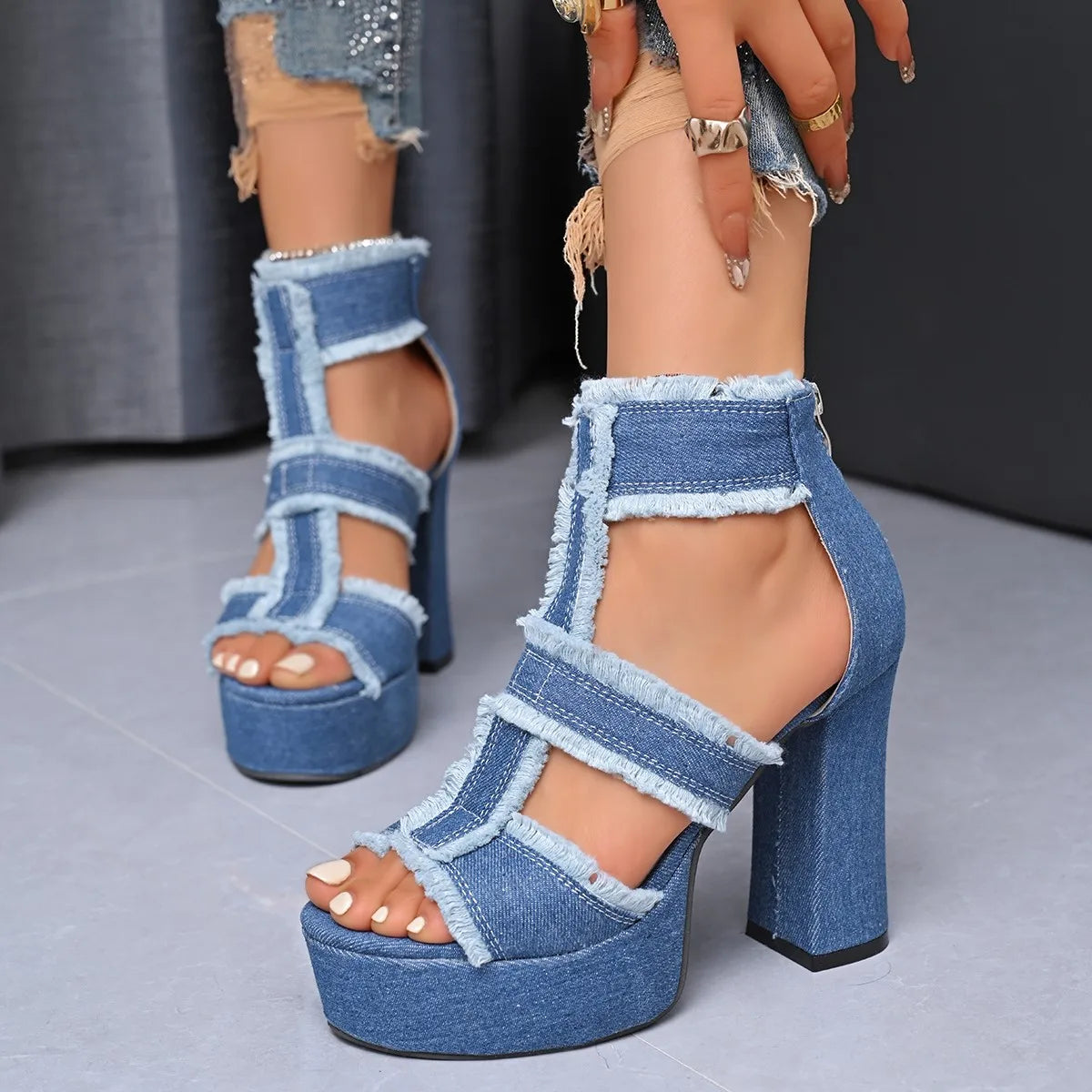 Sommer Frauen Sandalen Neue Plattform Blau Denim Ankle Strap High Heels Schuhe für Frauen Mode Im Freien Sexy Peep Toe Sandalen Frauen
