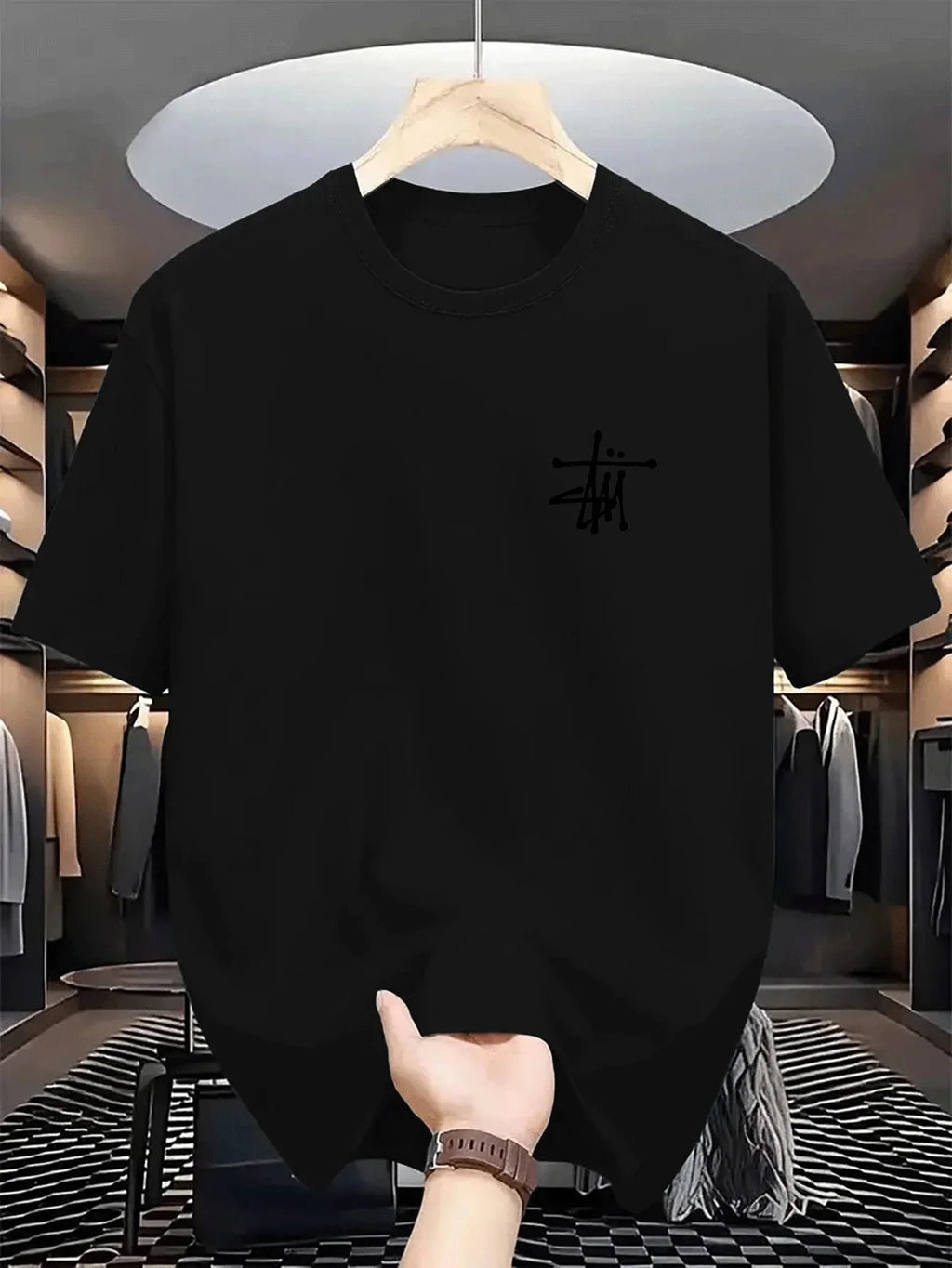 Herren-T-Shirt mit Rundhalsausschnitt, kurzen Ärmeln, sauberem Finish, stilvoll, trocken bequem, waschbar, dehnbar, leicht, modisch.