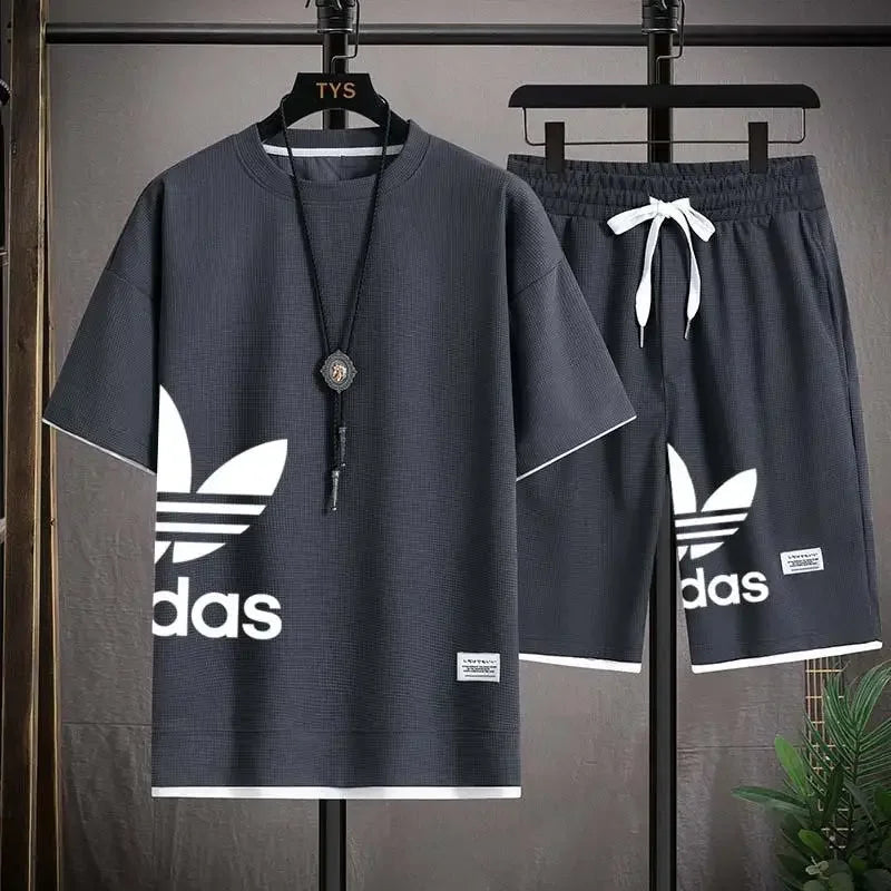 Sommer 2025, neues Herren-Pullover-Sportbekleidungsset, modisches Basketball-Herren-Freizeit-Kurzarm-T-Shirt + Shorts, zweiteiliges Set