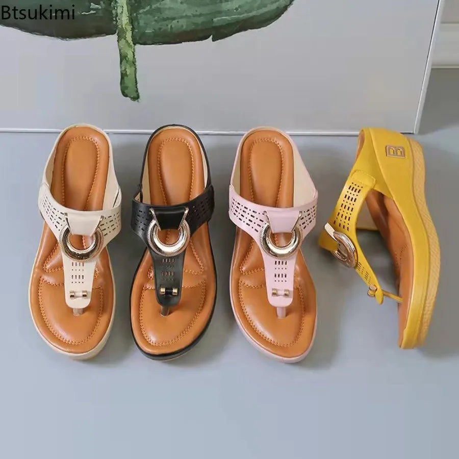 Sommer-Sandalen für Damen 2026: Bequeme Plateau-Keilsandalen und rutschfeste offene Pantoffeln in großen Größen