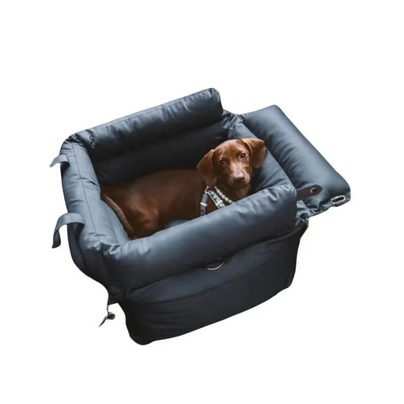Das Auto-Haustierbett ist abnehmbar und waschbar, geeignet für alle vier Jahreszeiten. Wasserdichtes und beißendes Hundebett aus Leder-PU