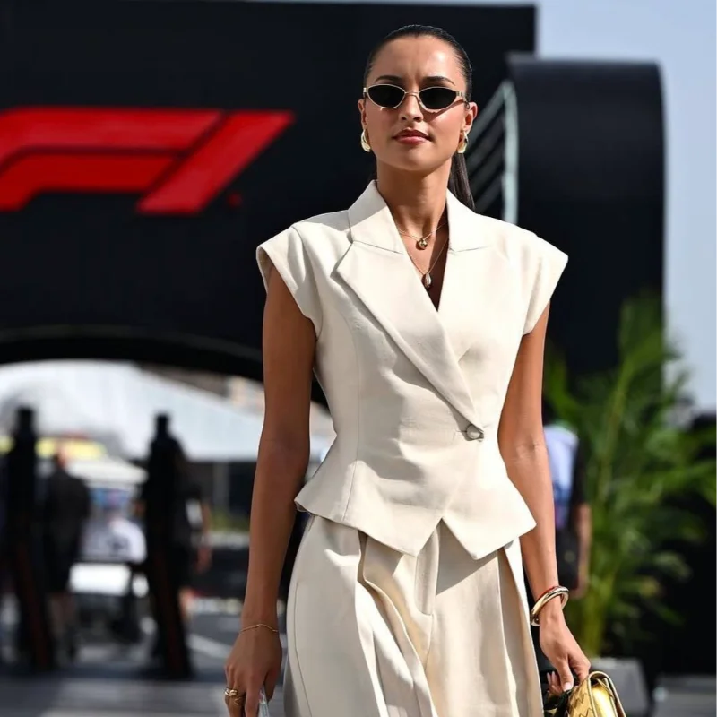 Damen Chic Top Hosenanzug Revers ärmellos V-Ausschnitt Schlankheitsoberteile Lose gerade durch Hosen 2025, neue Sommer-Pendler-Outfits