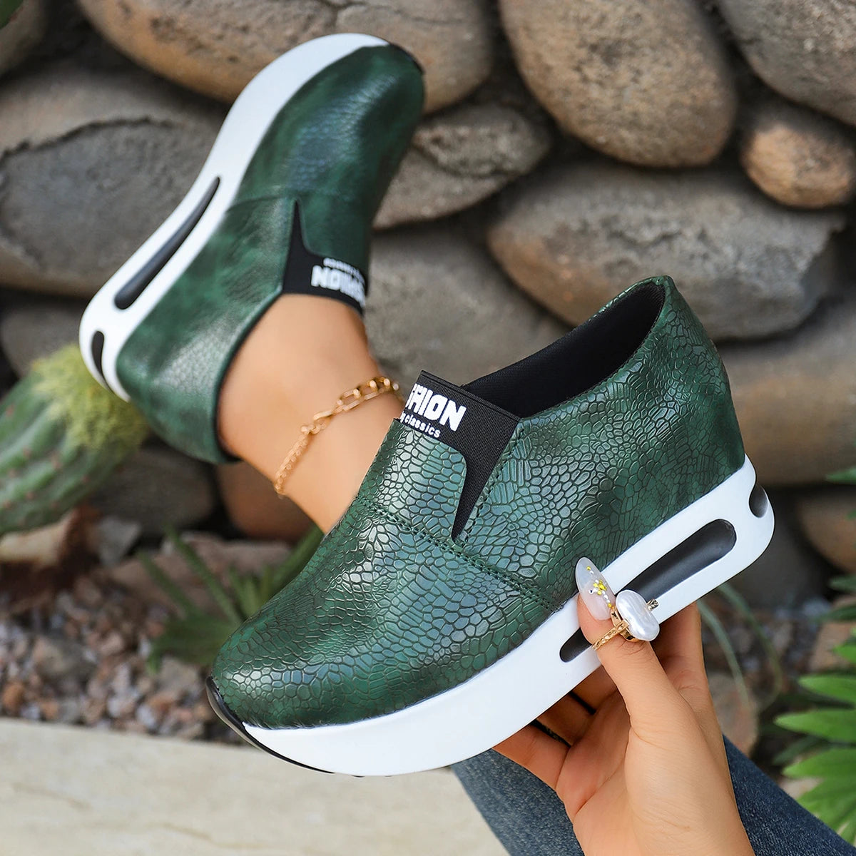 Damen-Sneaker für Frühling und Herbst, einfarbig, bequemer Plateau-Wanderschuh, leicht, rutschfest, dickbesohlt, Low-Top-Schuhe, Zapatillas