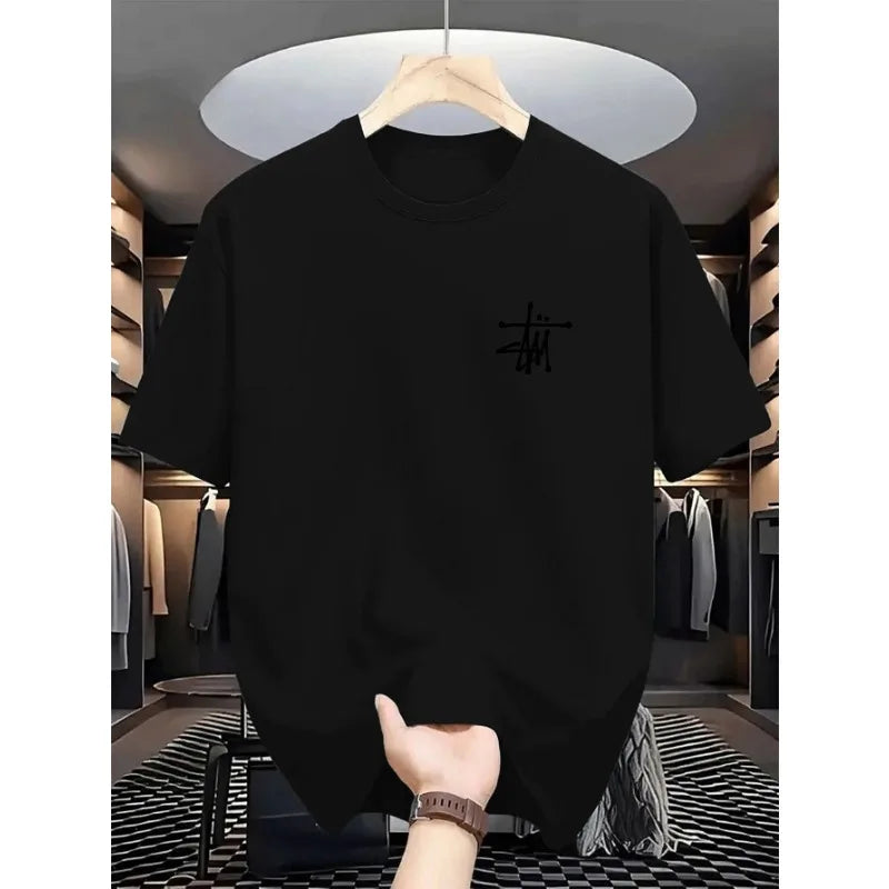 Herren-T-Shirt mit Rundhalsausschnitt, kurzen Ärmeln, sauberem Finish, stilvoll, trocken bequem, waschbar, dehnbar, leicht, modisch.