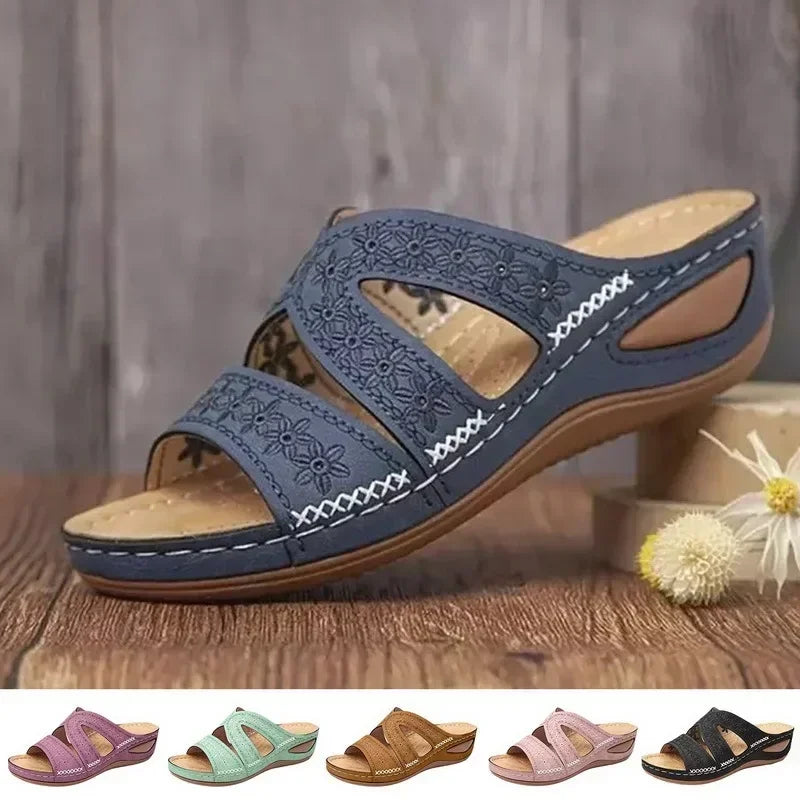 Sommer 2025, Damensandalen mit freiliegenden Zehen, Retro-Anti-Rutsch-Leder, lässige, modische, vielseitige Damensandalen