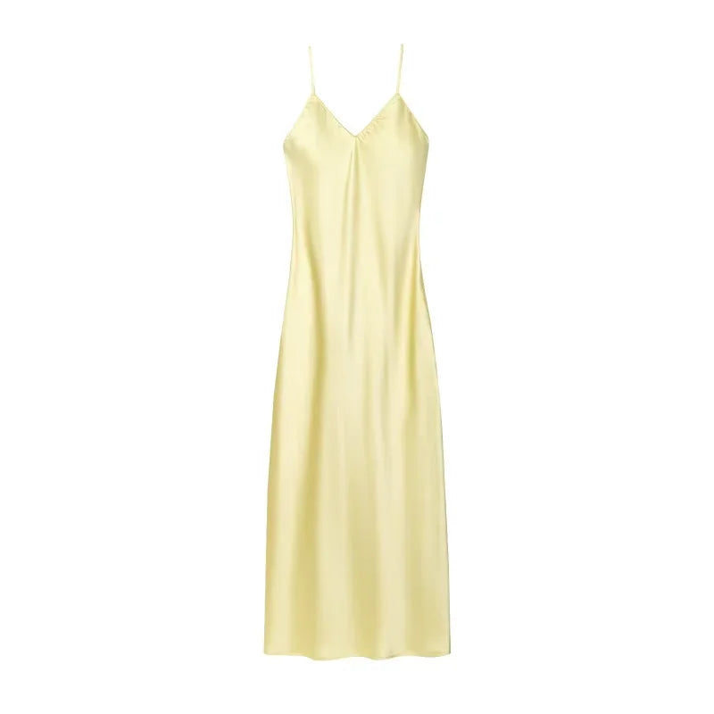 Neues elegantes Damen-Midikleid aus Seidensatin mit sexy Rückenausschnitt für Partys.