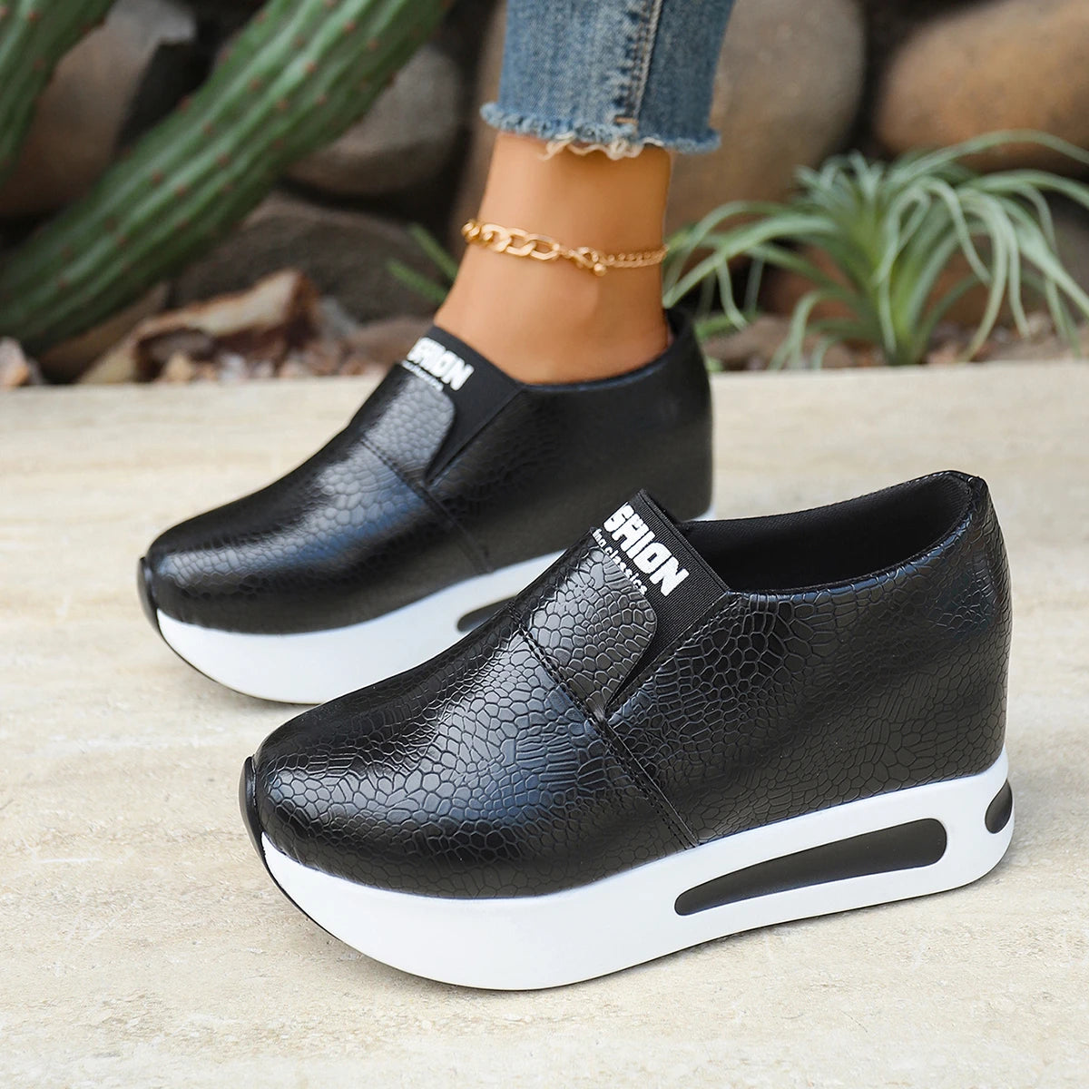 Damen-Sneaker für Frühling und Herbst, einfarbig, bequemer Plateau-Wanderschuh, leicht, rutschfest, dickbesohlt, Low-Top-Schuhe, Zapatillas