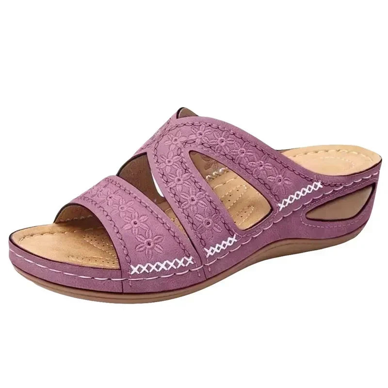Sommer 2025, Damensandalen mit freiliegenden Zehen, Retro-Anti-Rutsch-Leder, lässige, modische, vielseitige Damensandalen