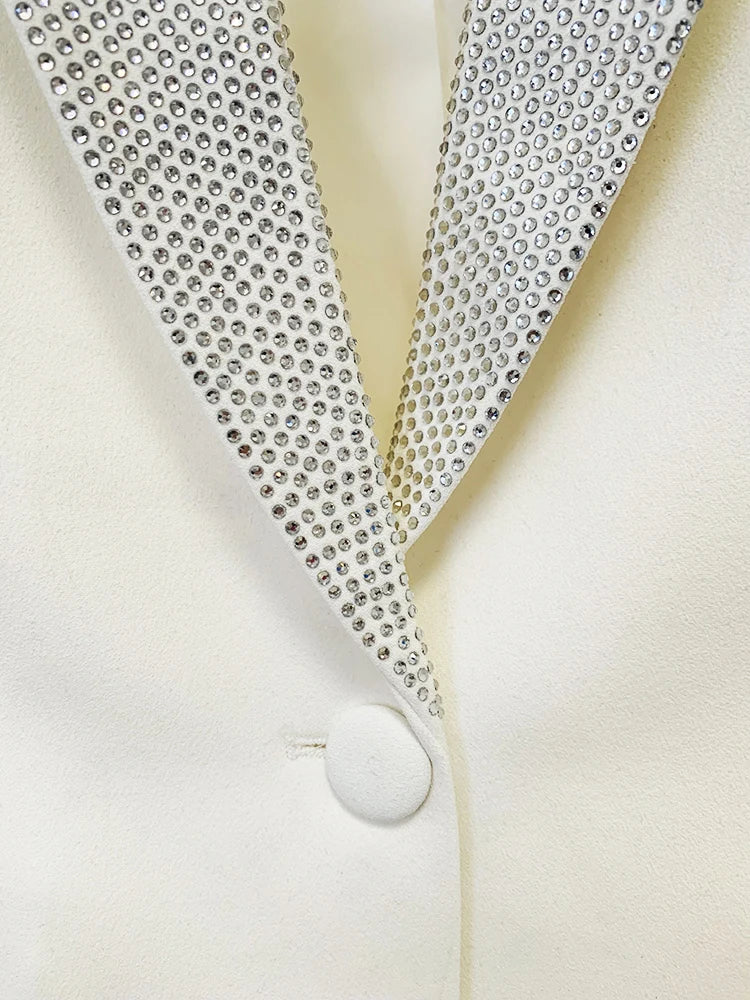 Angebot ,51,99 eur, HIGH STREET Mode 2026 Designer-Jacke Damen Echte Straußenfeder-Jacke mit Diamanten-Verzierung Schalkragen-Blazer