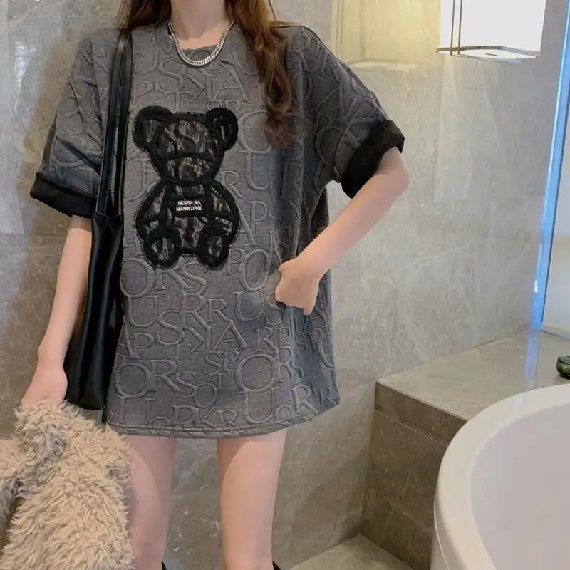 Frauen T-shirts Harajuku Mädchen Plus Größe Tops Brief Jacquard Oansatz Kurzen Ärmeln Lose Sommer T-shirt Bär Weiß Tees M-2XL