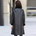 Damen Lederjacke mit Pelzfutter – langer Wintermantel, warm & modisch