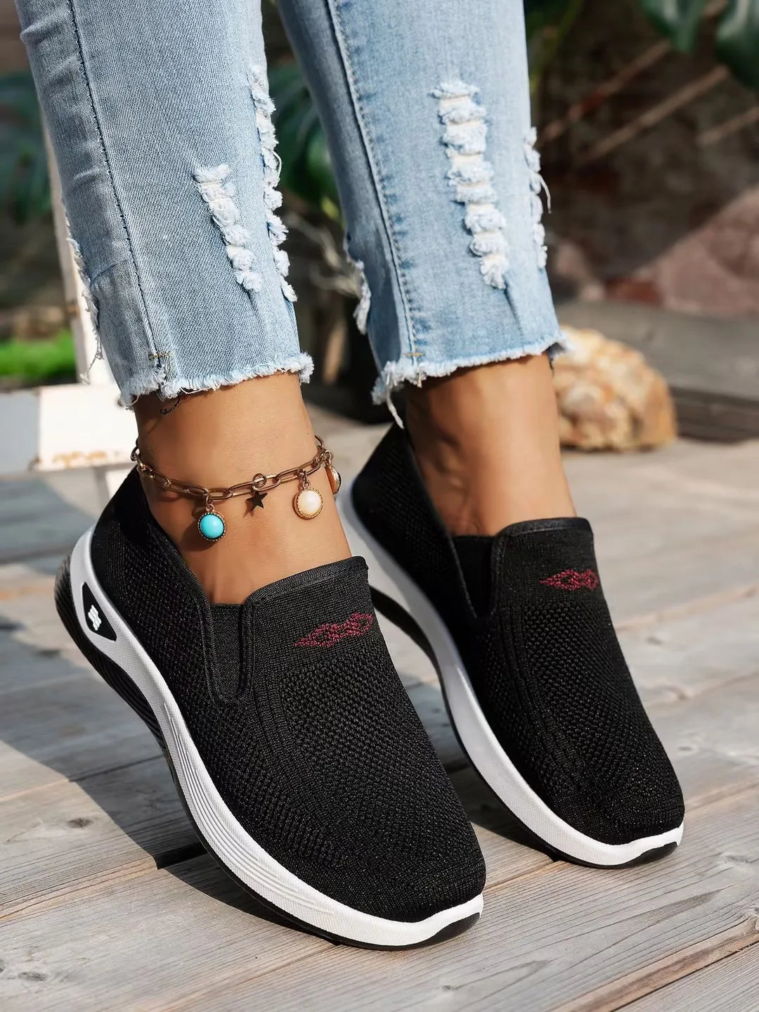 Women's shoes, 2026 summer casual, convenient and comfortable, fashionable single-color casual work shoes