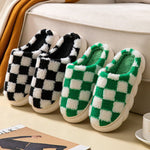 CosyNest Plaid Plüsch Baumwollpantoffeln - Rutschfeste Dicksohle Für Wärme Und Gemütlichkeit - flohmarkt-deutschland.shop