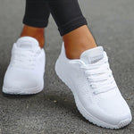 Damen Classic Sneaker – weiße Turnschuhe für Sport, Gym & Freizeit - flohmarkt-deutschland.shop