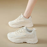 Damen Leder-Chunky-Sneaker 2024 – weiße Plateau-Turnschuhe mit dicker Sohle - flohmarkt-deutschland.shop