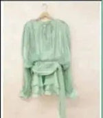 Damen Mini-Kleid - Einfarbige Bluse mit Spitze - flohmarkt-deutschland.shop