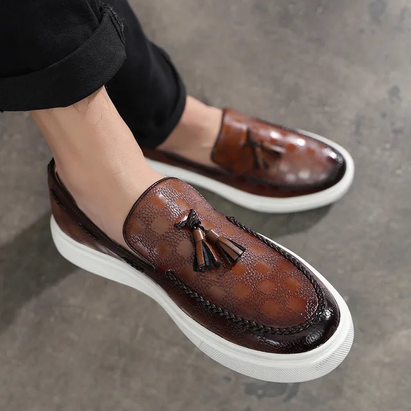 Herren Leder Slipper – Retro British Style, Quasten, Geprägt, Bequem, Outdoor - flohmarkt-deutschland.shop