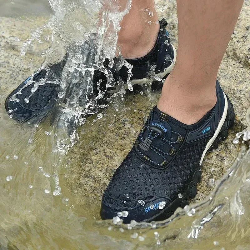 Männer Turnschuhe Sommer Waten Mesh Schuhe Bequeme Slip auf Outdoor Wanderschuhe Zapatos Hombre Casual Klettern Trekking Schuhe - flohmarkt-deutschland.shop
