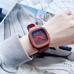 Mode Frauen Uhren Silikon Armband Sport Frauen Quarzuhr Wasserdicht Großen Platz Damen Armbanduhr Geschenke Reloj Hombre - flohmarkt-deutschland.shop