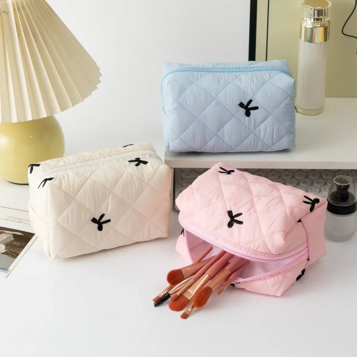 Schleife bestickte Make-up-Tasche für Damen, großes Fassungsvermögen, Reise-Kosmetik-Kulturbeutel, Aufbewahrungstasche - flohmarkt-deutschland.shop