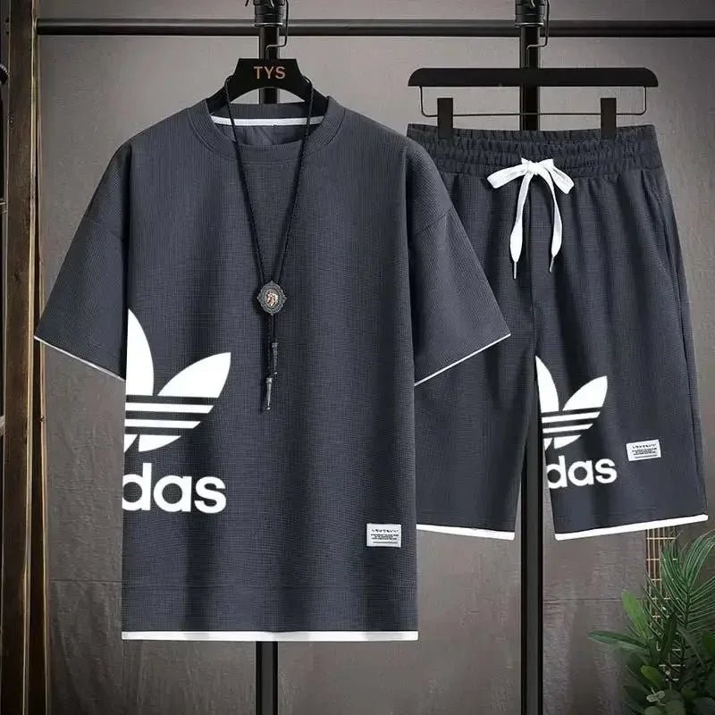 Sommer 2025 Neues Herren-Pullover-Sportbekleidungsset, modisches Basketball-Freizeitset für Herren mit kurzärmeligem T-Shirt + Shorts, zweiteiliges Set. - flohmarkt-deutschland.shop
