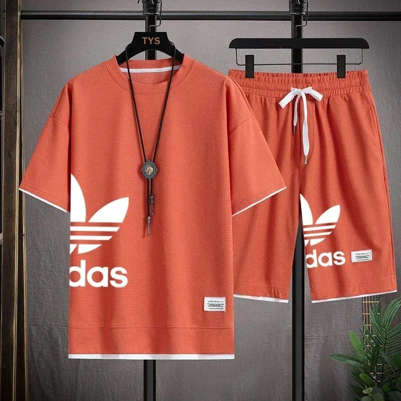 Sommer 2025 Neues Herren-Pullover-Sportbekleidungsset, modisches Basketball-Freizeitset für Herren mit kurzärmeligem T-Shirt + Shorts, zweiteiliges Set. - flohmarkt-deutschland.shop