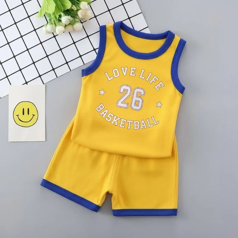 Sommer Neuer Stil Sportbekleidungssets für Jungen und Mädchen Atmungsaktive Basketball-Tanktops und Shorts 2-teiliges Set Lässige Kinderoutfits - flohmarkt-deutschland.shop