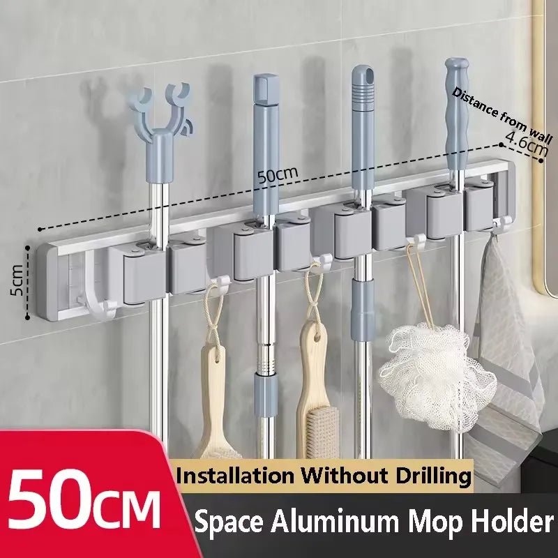 Wandmontierter Mopp- und Besenhalter mit 5 Haken, Starker Mopphalter Selbstklebend für Küche und Bad, Aufbewahrung für Reinigungsgeräte - flohmarkt-deutschland.shop
