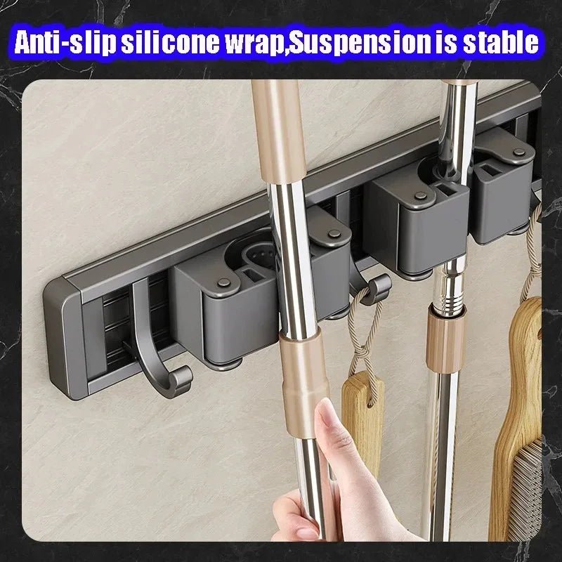 Wandmontierter Mopp- und Besenhalter mit 5 Haken, Starker Mopphalter Selbstklebend für Küche und Bad, Aufbewahrung für Reinigungsgeräte - flohmarkt-deutschland.shop